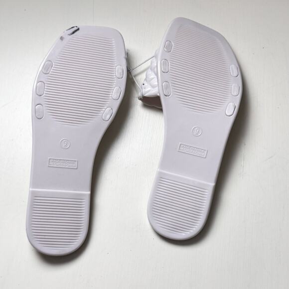 Old Navy Women’s Quilted Jelly Slide Sandals Calla Lily NWT Sz 9 - Picture 5 of 6